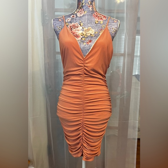 Pink Dress Fashion Nova Simple Sweetness Dusty Rose Dress NWT - Picture 6 of 6